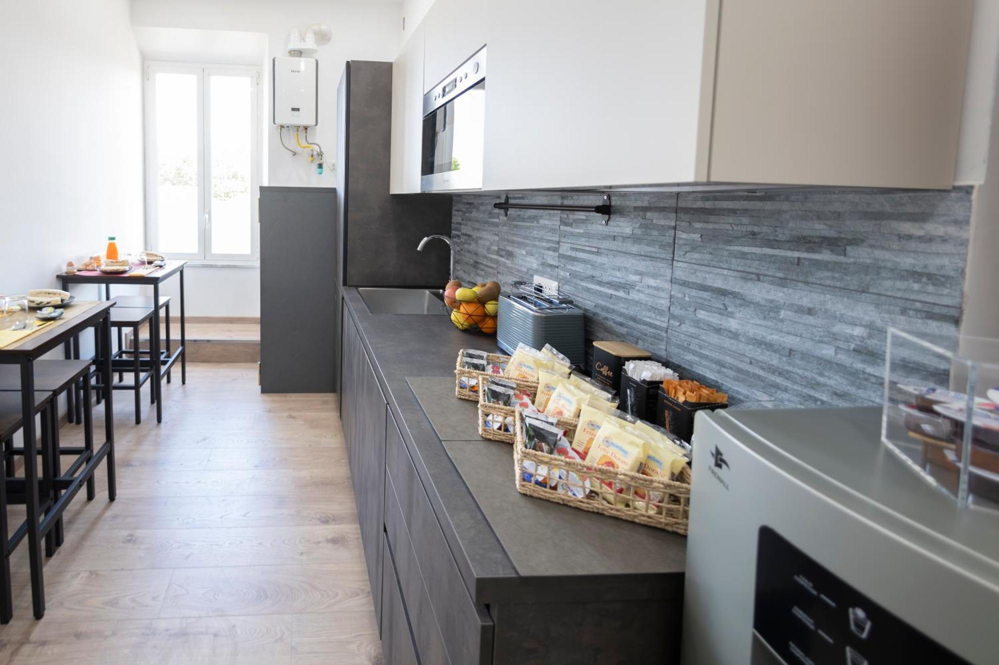 Trastevere New Luxury Rooms Rome Bagian luar foto