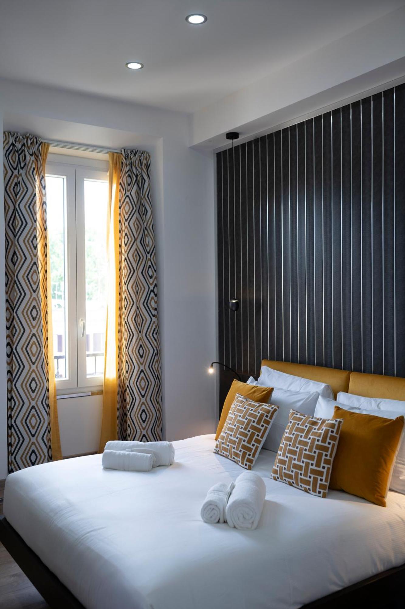 Trastevere New Luxury Rooms Rome Bagian luar foto