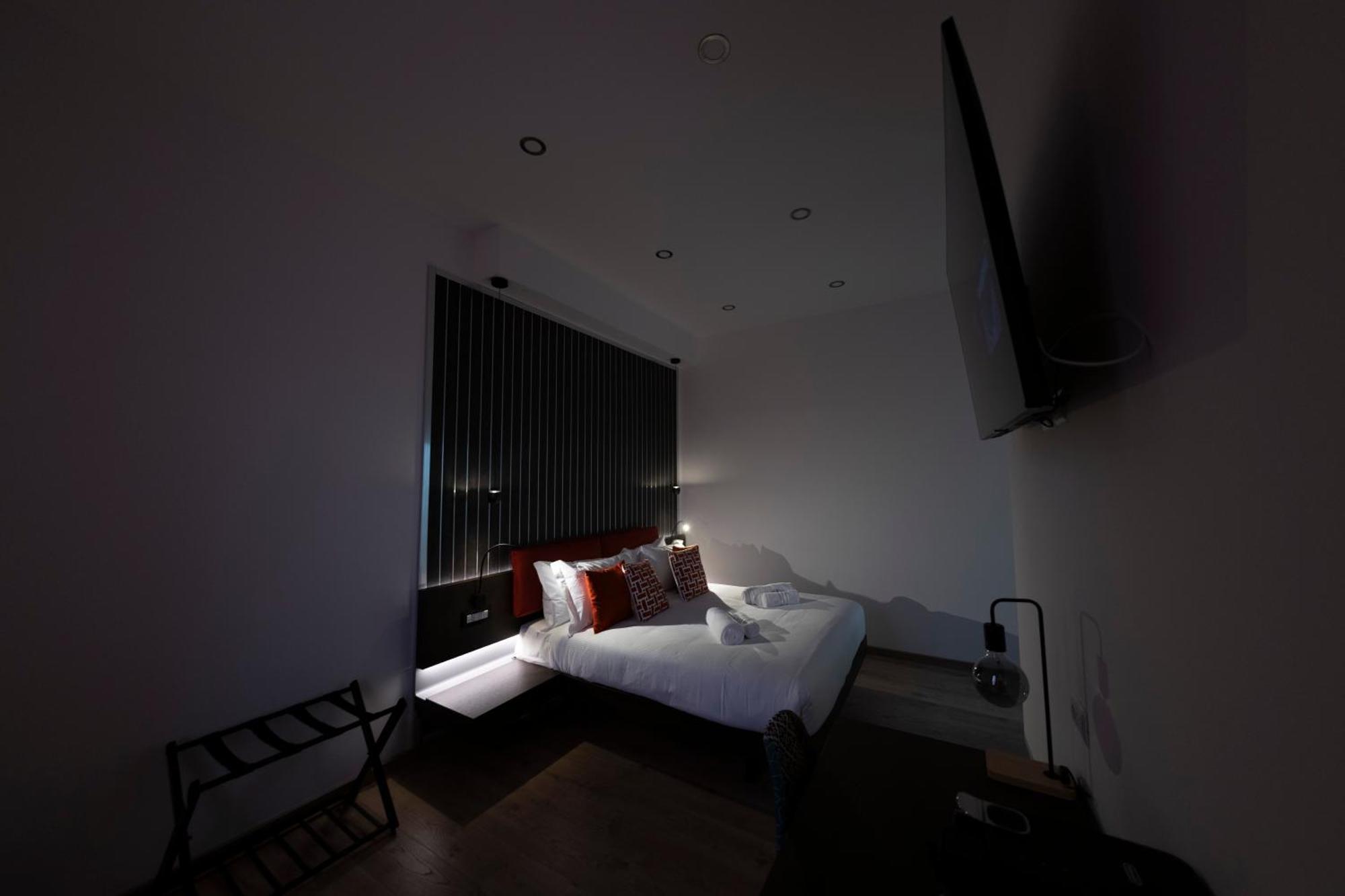 Trastevere New Luxury Rooms Rome Bagian luar foto